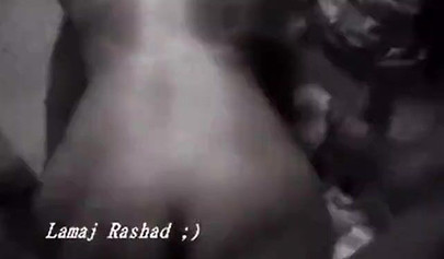 Жопастая чернокожая домохозяйка кричит, когда ее трахают раком 