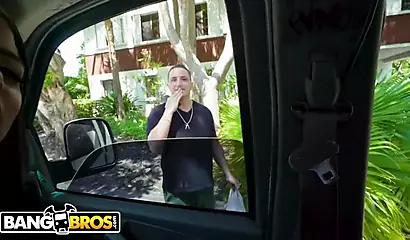 Ebony vixen Maya Bijou screws a random van driver