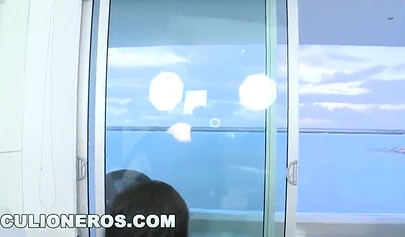 Busty Kolombiyalı abanoz Karina eşek becerdin alır