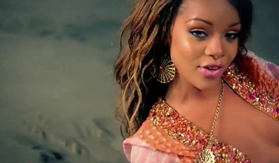 Ebony pornstar Lavish Styles fucks with Rihanna music at the background