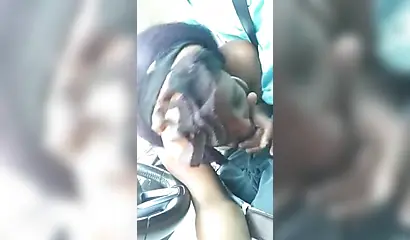 African babe blows me off during a road trip