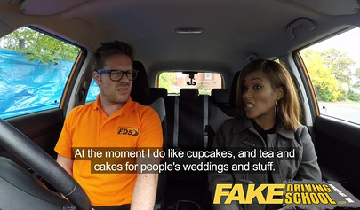 Ebony Kiki Minaj takes a free driving and sex lesson