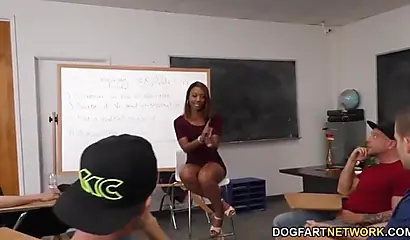Ebony teacher Chanell Heart gets gangbanged by her students