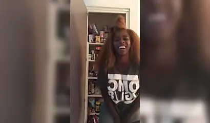 Playful ebony lifts her shirt up and shows her tits on IG