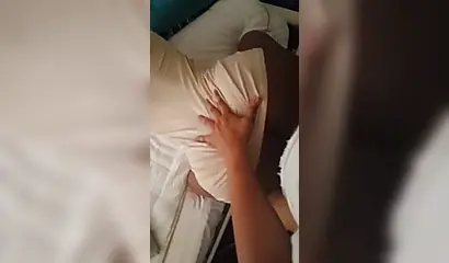 Lusty ebony enjoys quickie with a nice cumload