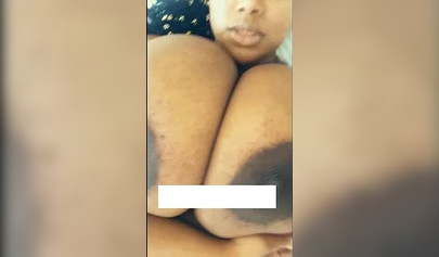 Ebony queen Phoenix reveals her amazing curves in a solo