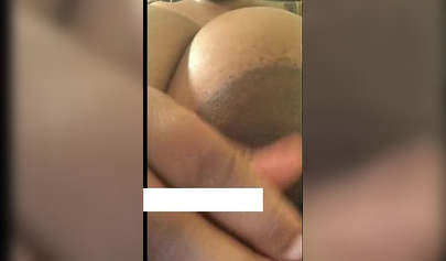 Ebony queen Phoenix reveals her amazing curves in a solo