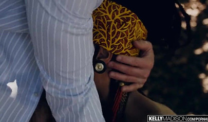 Exotic ebony Julie Kay takes a white boner up her booty