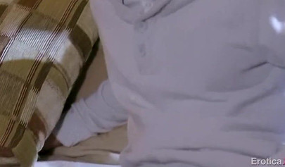 Ebony college vixens Ana Foxxx & Chanell Heart get banged in a threesome