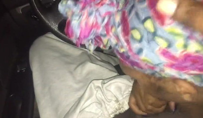 Ebony slut uses her mouth and sexy lips to suck my dick in the car