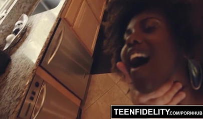 Curly-haired doll Daizy Cooper gets her ebony snatch demolished