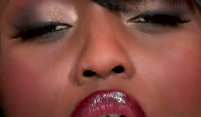 Curvy ebony pornstar Jada Fire gets boned by Johnny Sins