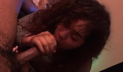 Curvy ebony sucks my huge dick and sits on it