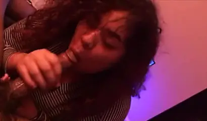 Curvy ebony sucks my huge dick and sits on it