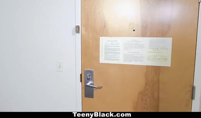 Stunning ebony newbie humps a white wiener at the casting