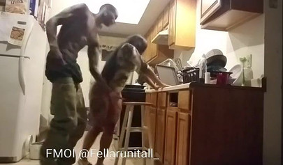 Curvy ebony housewife gets fucked in the chair