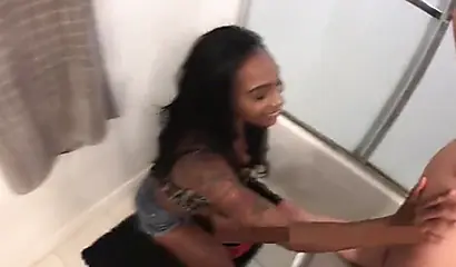 Sexy ebony lesbians rimming each other