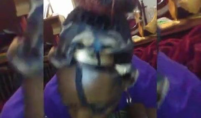 Afro-American nympho blowing a massive meat pole