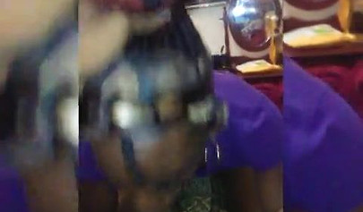 Afro-American nympho blowing a massive meat pole