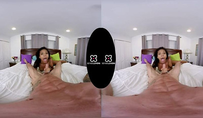 Busty ebony Nia Nacci fucks in her first VR experience
