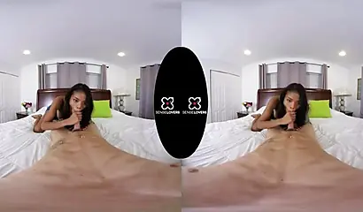 Busty ebony Nia Nacci fucks in her first VR experience