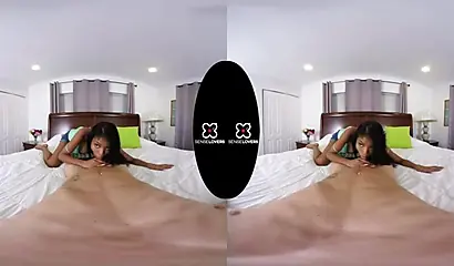 Busty ebony Nia Nacci fucks in her first VR experience