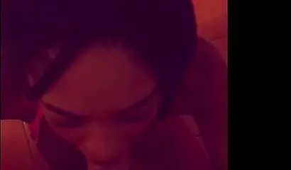 Sexy ebony stripper Luna Corazon gives an epic blowjob