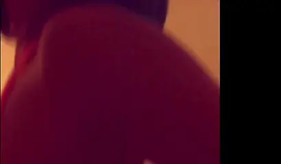 Sexy ebony stripper Luna Corazon gives an epic blowjob