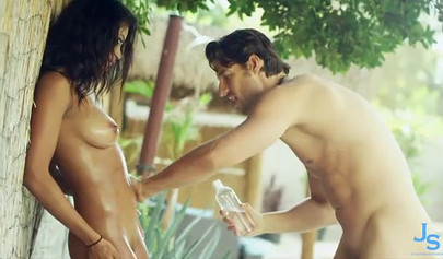 Marvelous ebony Jade Jordan humps a white penis outdoors