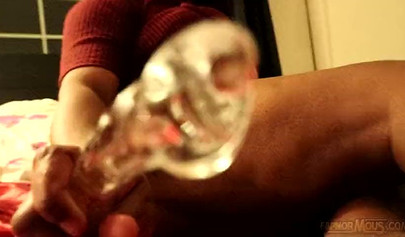 Beautiful ebony fatty Jade Jordan masturbates to orgasm