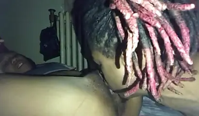 Afro-American gf gets orally pleased and fucked doggystyle