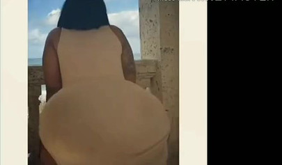 Sexy Instagram models shake their monster asses