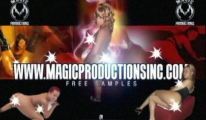 Big assed lesbians fuck in a homemade orgy