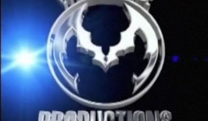 Big assed lesbians fuck in a homemade orgy