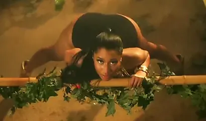 Big assed ebony celebrity Nicki Minaj in a kinky compilation