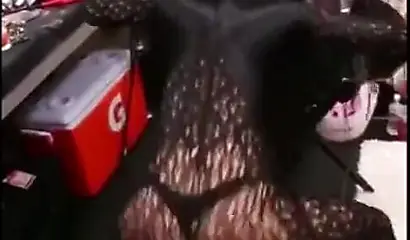 Big assed ebony celebrity Nicki Minaj in a kinky compilation