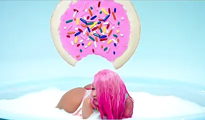 Big assed ebony celebrity Nicki Minaj in a kinky compilation