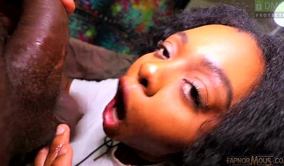 Lusty ebony fatty Jade Jordan rims her lover before getting creampied