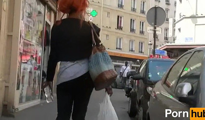 Ebony slut gets picked up and fucked by a white strange