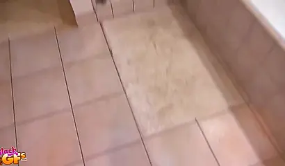 Short-haired ebony Amathyst caught masturbating in the shower