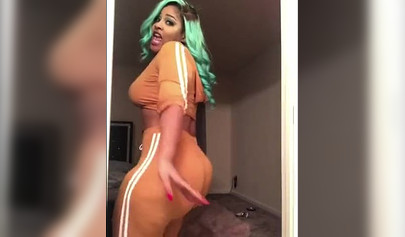 Ghetto ebony babe in her hot Instagram twerk compilation