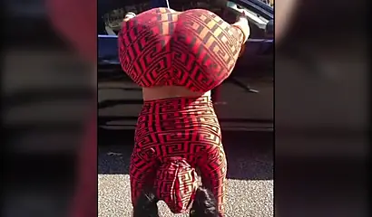 Ghetto ebony babe in her hot Instagram twerk compilation