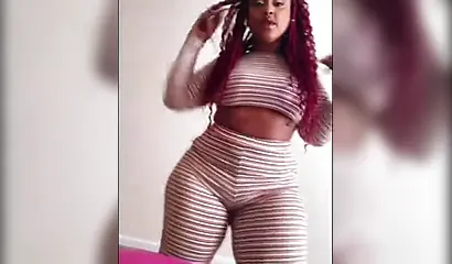 Ghetto ebony babe in her hot Instagram twerk compilation
