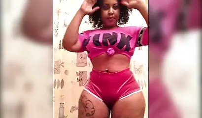 Ghetto ebony babe in her hot Instagram twerk compilation