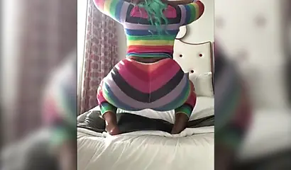 Ghetto ebony babe in her hot Instagram twerk compilation