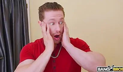 Astonishing babe Nia Nacci teases her man with her incredible body