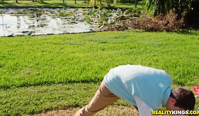 Desirable Tyler Steel teases with a sexy outfit on a golf course before sucking