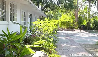 Kinky Julie Kay steals her friend's boyfriend by sucking his dick