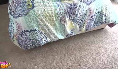 Dani Dolce ıslak aşk tünelini sert köpek stiliyle delip geçiyor