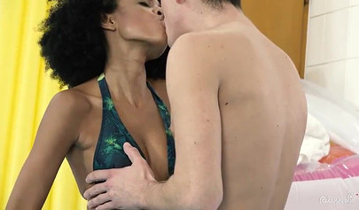 Ebony Luna Corazon gives a fantastic blowjob before he returns the favor